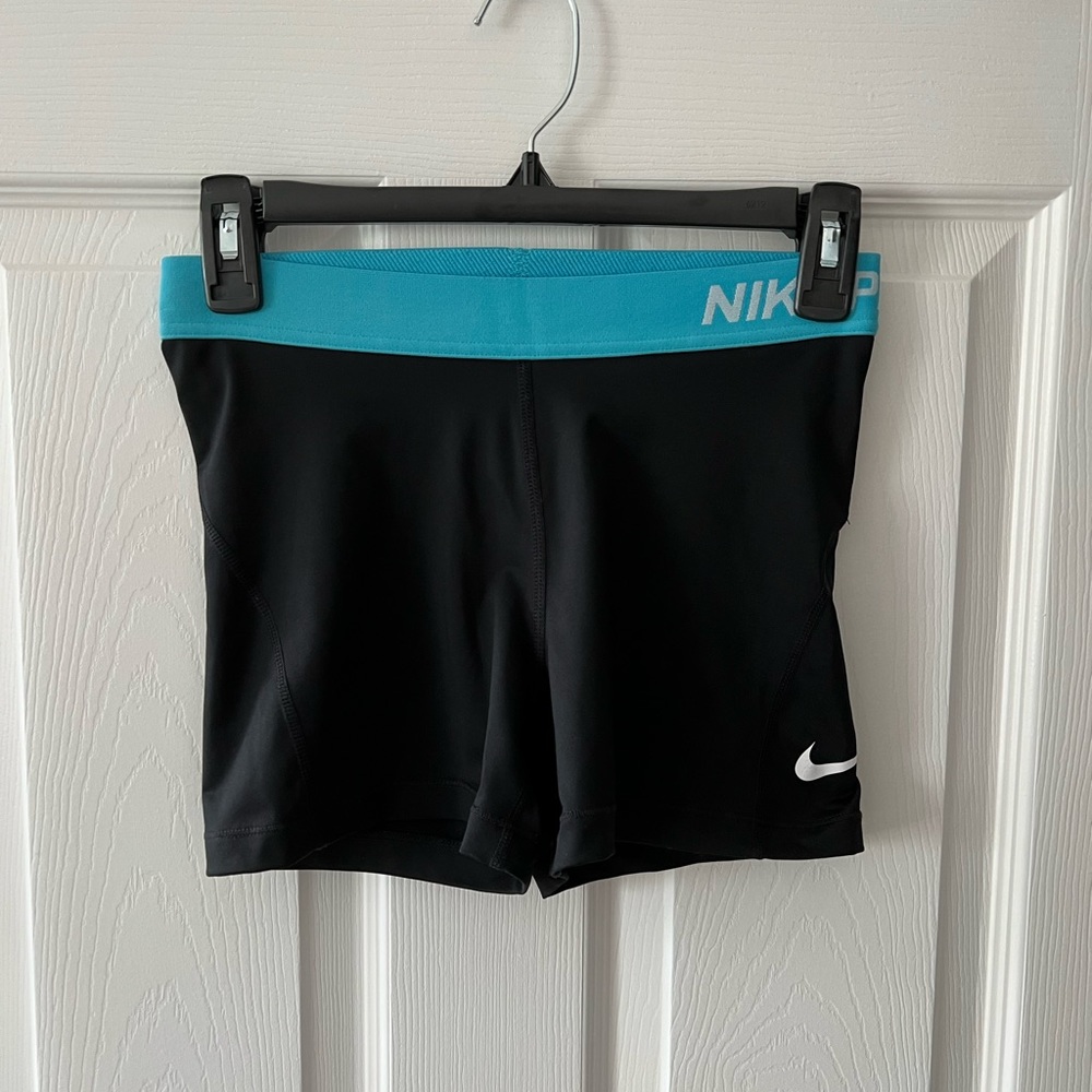 Nike Pro Women’s Shorts